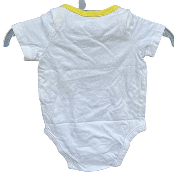 ๐๐๐3 for $10๐๐๐Baby Gap Team Mommy SS Onesie White Size 3-6M - Picture 3 of 4